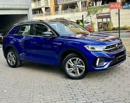 Синий Фольксваген Ти-Рок, объемом двигателя 1.5 л и пробегом 17 тыс. км за 28900 $, фото 8 на Automoto.ua