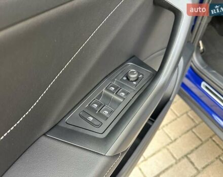 Синий Фольксваген Ти-Рок, объемом двигателя 1.5 л и пробегом 17 тыс. км за 28900 $, фото 50 на Automoto.ua