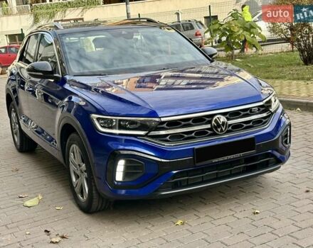 Синий Фольксваген Ти-Рок, объемом двигателя 1.5 л и пробегом 17 тыс. км за 28900 $, фото 22 на Automoto.ua