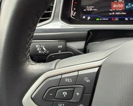 Синий Фольксваген Ти-Рок, объемом двигателя 1.5 л и пробегом 11 тыс. км за 26000 $, фото 27 на Automoto.ua