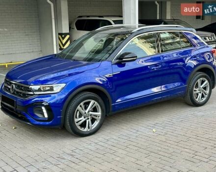 Синий Фольксваген Ти-Рок, объемом двигателя 1.5 л и пробегом 17 тыс. км за 28900 $, фото 14 на Automoto.ua