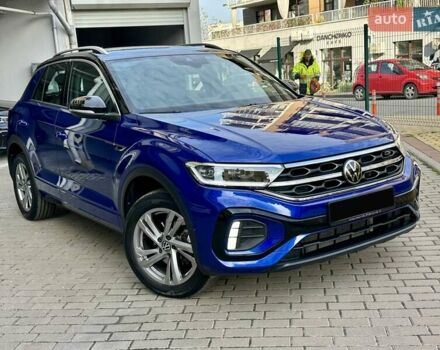 Синий Фольксваген Ти-Рок, объемом двигателя 1.5 л и пробегом 17 тыс. км за 28900 $, фото 6 на Automoto.ua