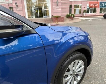 Синий Фольксваген Ти-Рок, объемом двигателя 1.5 л и пробегом 11 тыс. км за 26000 $, фото 25 на Automoto.ua