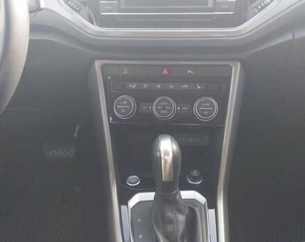 Фольксваген Ти-Рок 2020 в Киеве на Automoto.ua Оранжевый Фольксваген Ти-Рок, объемом двигателя 1.5 л и пробегом 49 тыс. км за 21300 $, фото 7 на Automoto.ua