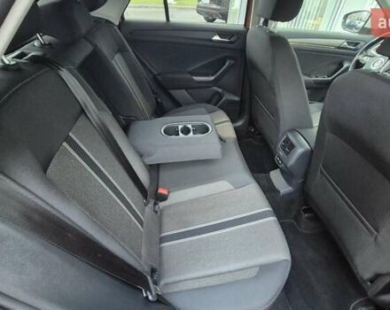 Фольксваген Ти-Рок 2020 в Киеве на Automoto.ua Оранжевый Фольксваген Ти-Рок, объемом двигателя 1.5 л и пробегом 85 тыс. км за 20000 $, фото 8 на Automoto.ua