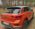 Оранжевый Фольксваген Ти-Рок, объемом двигателя 1.5 л и пробегом 33 тыс. км за 23000 $, фото 3 на Automoto.ua
