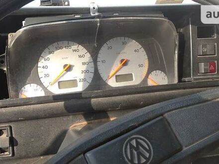 Фольксваген T3 (Transporter) пасс. 1990 в Днепре (Днепропетровске) на Automoto.ua Белый Фольксваген T3 (Transporter) пасс., объемом двигателя 1.7 л и пробегом 300 тыс. км за 2243 $, фото 1 на Automoto.ua