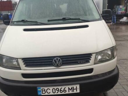 Фольксваген T4 (Transporter) груз-пасс. 2002 в Львове на Automoto.ua Белый Фольксваген T4 (Transporter) груз-пасс., объемом двигателя 2.5 л и пробегом 388 тыс. км за 8000 $, фото 1 на Automoto.ua