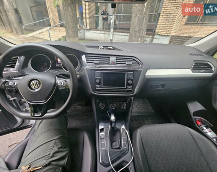 Фольксваген Taigun, об'ємом двигуна 2 л та пробігом 120 тис. км за 16999 $, фото 4 на Automoto.ua