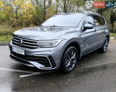 Сірий Фольксваген Taigun, об'ємом двигуна 2 л та пробігом 73 тис. км за 24900 $, фото 2 на Automoto.ua