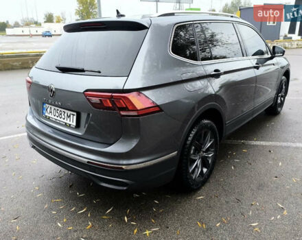 Сірий Фольксваген Taigun, об'ємом двигуна 2 л та пробігом 73 тис. км за 24900 $, фото 11 на Automoto.ua