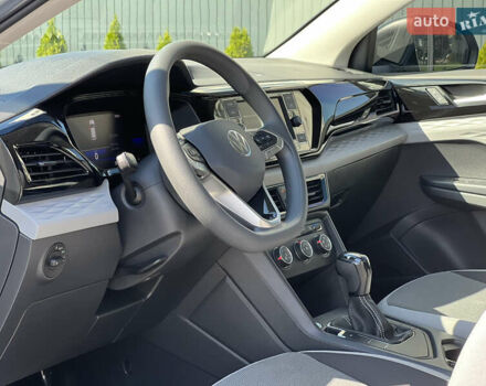 Білий Фольксваген Таос, об'ємом двигуна 1.5 л та пробігом 54 тис. км за 19300 $, фото 22 на Automoto.ua