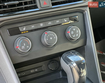 Білий Фольксваген Таос, об'ємом двигуна 1.5 л та пробігом 54 тис. км за 19300 $, фото 46 на Automoto.ua