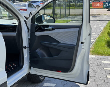 Білий Фольксваген Таос, об'ємом двигуна 1.5 л та пробігом 54 тис. км за 19300 $, фото 40 на Automoto.ua