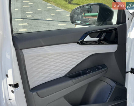 Білий Фольксваген Таос, об'ємом двигуна 1.5 л та пробігом 54 тис. км за 19300 $, фото 21 на Automoto.ua