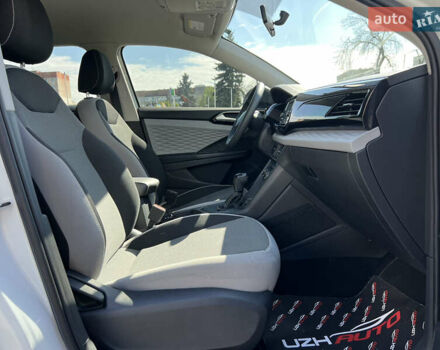 Білий Фольксваген Таос, об'ємом двигуна 1.5 л та пробігом 54 тис. км за 19300 $, фото 42 на Automoto.ua