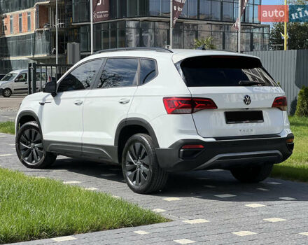 Білий Фольксваген Таос, об'ємом двигуна 1.5 л та пробігом 54 тис. км за 19300 $, фото 13 на Automoto.ua