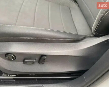 Белый Фольксваген Таос, объемом двигателя 1.5 л и пробегом 49 тыс. км за 21000 $, фото 8 на Automoto.ua