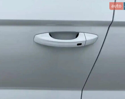 Белый Фольксваген Таос, объемом двигателя 1.5 л и пробегом 49 тыс. км за 21000 $, фото 7 на Automoto.ua