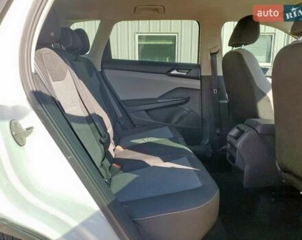 Белый Фольксваген Таос, объемом двигателя 1.5 л и пробегом 35 тыс. км за 5100 $, фото 10 на Automoto.ua