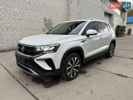 Фольксваген Таос 2024 в Харькове на Automoto.ua Белый Фольксваген Таос, объемом двигателя 1.5 л и пробегом 1 тыс. км за 25900 $, фото 1 на Automoto.ua