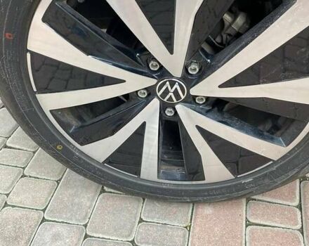 Черный Фольксваген Таос, объемом двигателя 1.5 л и пробегом 74 тыс. км за 17300 $, фото 14 на Automoto.ua