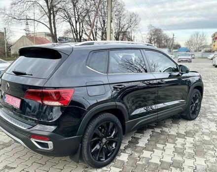 Черный Фольксваген Таос, объемом двигателя 1.5 л и пробегом 130 тыс. км за 17300 $, фото 3 на Automoto.ua