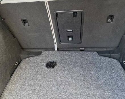 Черный Фольксваген Таос, объемом двигателя 1.5 л и пробегом 74 тыс. км за 17300 $, фото 6 на Automoto.ua