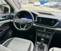 Черный Фольксваген Таос, объемом двигателя 1.5 л и пробегом 130 тыс. км за 17300 $, фото 5 на Automoto.ua