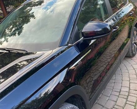 Черный Фольксваген Таос, объемом двигателя 1.5 л и пробегом 74 тыс. км за 17300 $, фото 4 на Automoto.ua