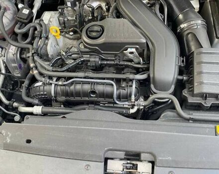 Черный Фольксваген Таос, объемом двигателя 1.5 л и пробегом 74 тыс. км за 17300 $, фото 20 на Automoto.ua