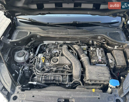 Черный Фольксваген Таос, объемом двигателя 1.5 л и пробегом 77 тыс. км за 18800 $, фото 69 на Automoto.ua