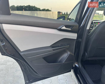 Черный Фольксваген Таос, объемом двигателя 1.5 л и пробегом 77 тыс. км за 18800 $, фото 53 на Automoto.ua