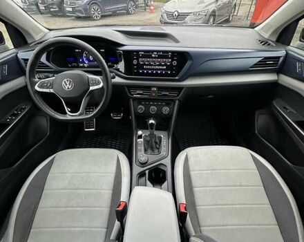 Черный Фольксваген Таос, объемом двигателя 1.5 л и пробегом 55 тыс. км за 19500 $, фото 25 на Automoto.ua