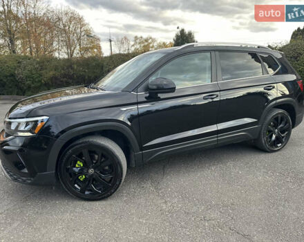 Черный Фольксваген Таос, объемом двигателя 1.5 л и пробегом 77 тыс. км за 18800 $, фото 14 на Automoto.ua