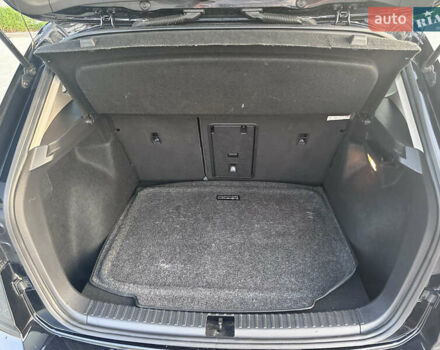 Черный Фольксваген Таос, объемом двигателя 1.5 л и пробегом 77 тыс. км за 18800 $, фото 68 на Automoto.ua