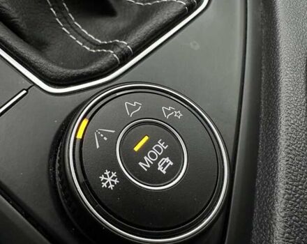 Черный Фольксваген Таос, объемом двигателя 1.5 л и пробегом 55 тыс. км за 19500 $, фото 36 на Automoto.ua