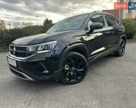 Черный Фольксваген Таос, объемом двигателя 1.5 л и пробегом 77 тыс. км за 18800 $, фото 18 на Automoto.ua