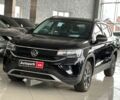 Чорний Фольксваген Таос, об'ємом двигуна 15 л та пробігом 17 тис. км за 18490 $, фото 1 на Automoto.ua