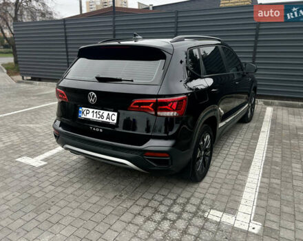 Черный Фольксваген Таос, объемом двигателя 1.5 л и пробегом 57 тыс. км за 22000 $, фото 6 на Automoto.ua