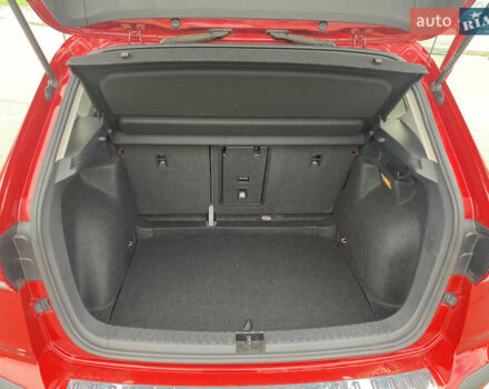 Червоний Фольксваген Таос, об'ємом двигуна 1.5 л та пробігом 92 тис. км за 19000 $, фото 20 на Automoto.ua