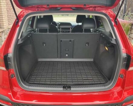 Красный Фольксваген Таос, объемом двигателя 1.5 л и пробегом 77 тыс. км за 19800 $, фото 11 на Automoto.ua