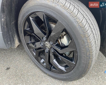 Червоний Фольксваген Таос, об'ємом двигуна 1.5 л та пробігом 92 тис. км за 19000 $, фото 17 на Automoto.ua