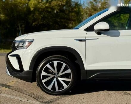 Фольксваген Таос, об'ємом двигуна 1.5 л та пробігом 104 тис. км за 18990 $, фото 8 на Automoto.ua