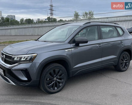 Сірий Фольксваген Таос, об'ємом двигуна 1.5 л та пробігом 24 тис. км за 20700 $, фото 5 на Automoto.ua