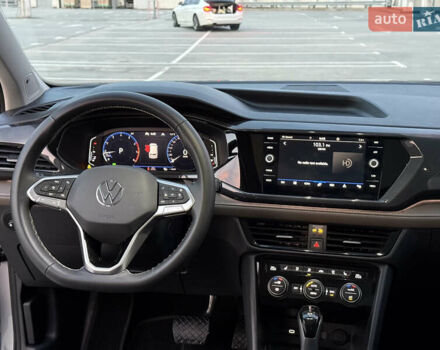 Серый Фольксваген Таос, объемом двигателя 1.5 л и пробегом 13 тыс. км за 25900 $, фото 62 на Automoto.ua