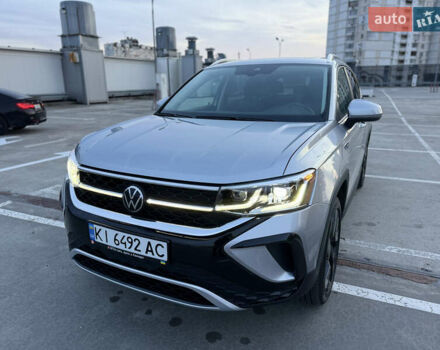 Серый Фольксваген Таос, объемом двигателя 1.5 л и пробегом 13 тыс. км за 25900 $, фото 17 на Automoto.ua