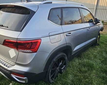 Серый Фольксваген Таос, объемом двигателя 1.5 л и пробегом 48 тыс. км за 9400 $, фото 1 на Automoto.ua