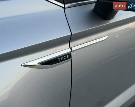 Серый Фольксваген Таос, объемом двигателя 1.5 л и пробегом 13 тыс. км за 25900 $, фото 38 на Automoto.ua