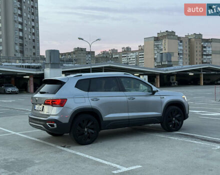 Серый Фольксваген Таос, объемом двигателя 1.5 л и пробегом 13 тыс. км за 25900 $, фото 21 на Automoto.ua